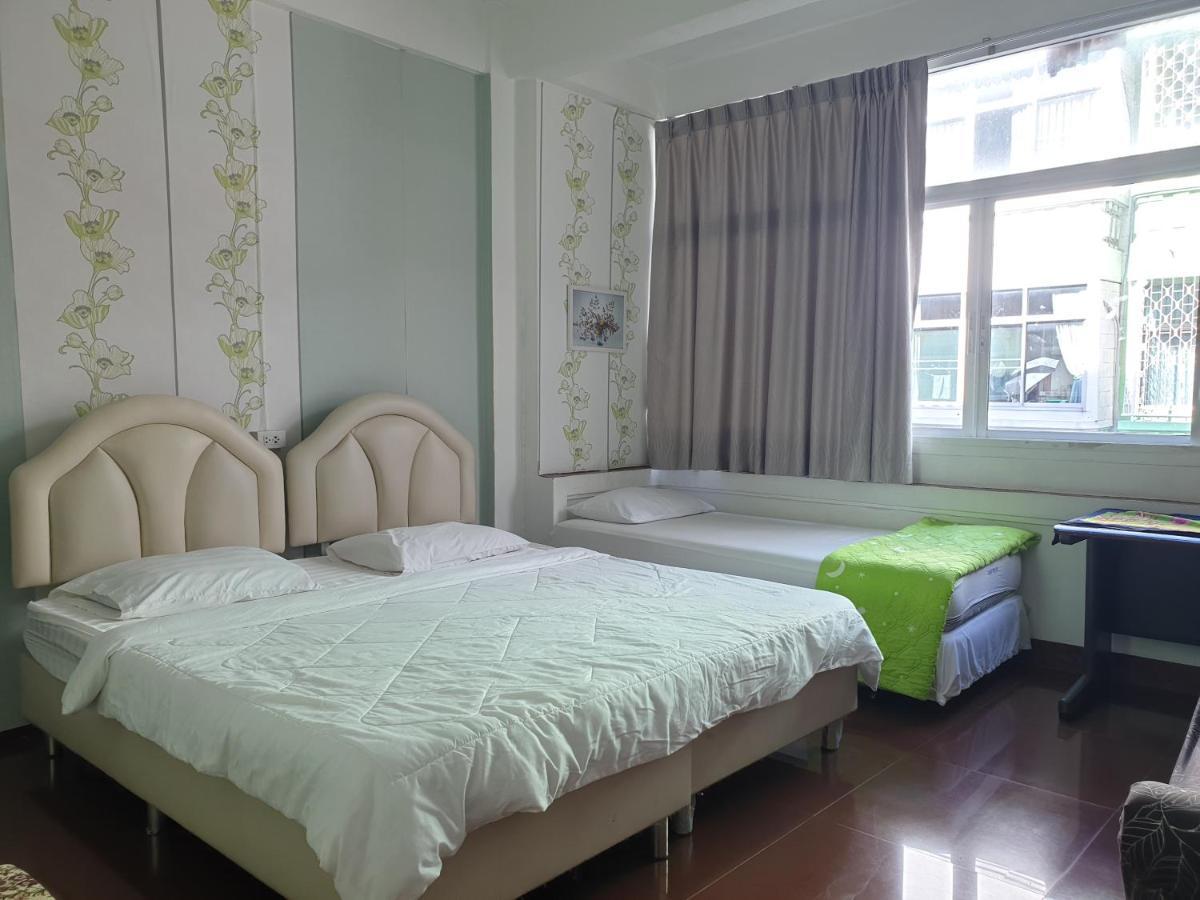 Room For You Bangkok Exterior foto